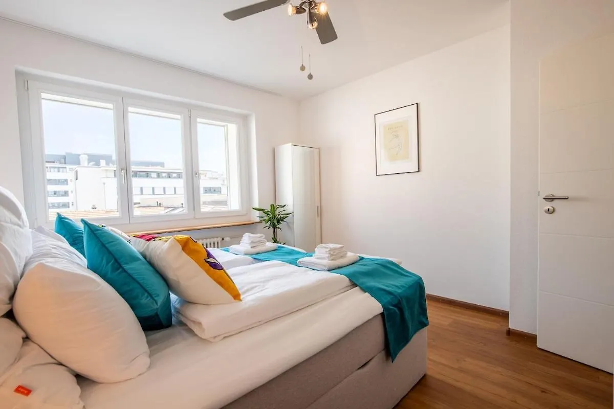 Special Trio Picasso Apartment Basel, Bahnhof Grossbasel 10-Star バーゼル