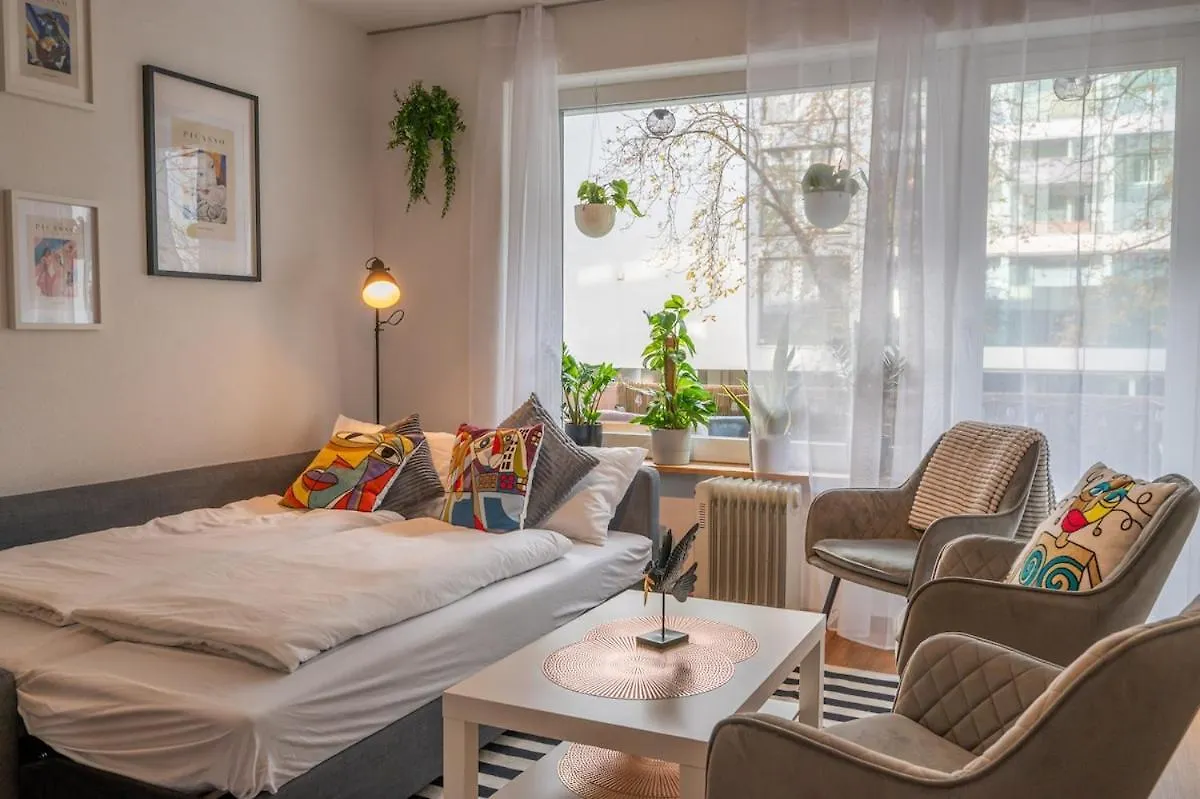 Special Trio Picasso Apartment Basel, Bahnhof Grossbasel 10-Star スイス