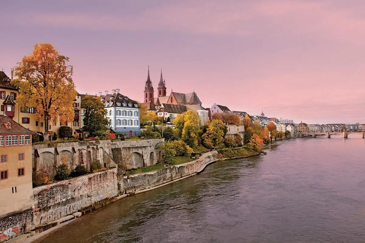 Special Trio Picasso Apartment Basel, Bahnhof Grossbasel 10-Star